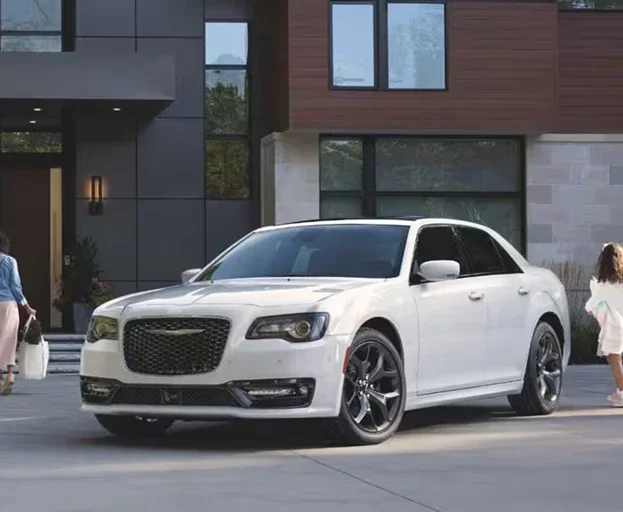 Chrysler 5.7L HEMI V8 Engine